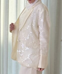 Alternative view of Veloria Set