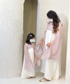 Alternative view of Colarada Kaftan